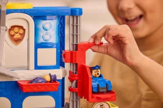 Imagine PATRULA CATELUSILOR CAUTARE SI SALVARE SET DE JOACA CU LANSATOR FIGURINE SI ACCESORII