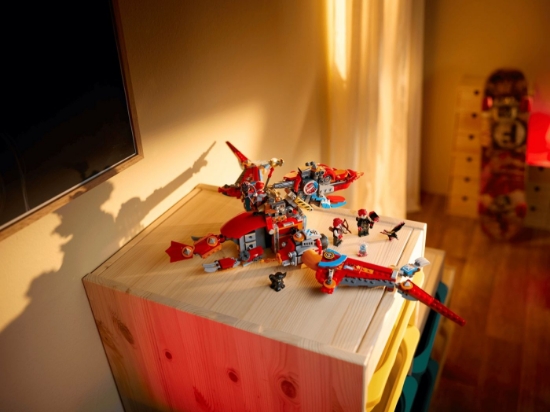 Imagine LEGO DREAMZzz Dinozaurul robot C-Rex al lui Cooper 71484