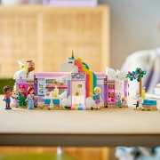 Imagine LEGO FRIENDS CAFENEAUA DE VIS UNICORN 42684