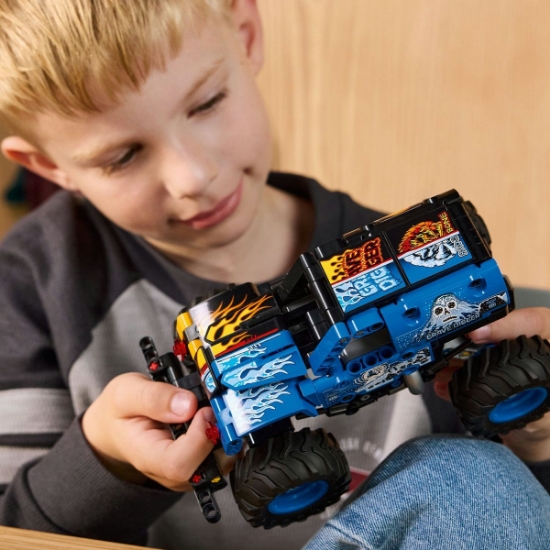 Imagine LEGO TECHNIC MONSTER JAM GRAVE DIGGER FOC SI GHEATA 42219