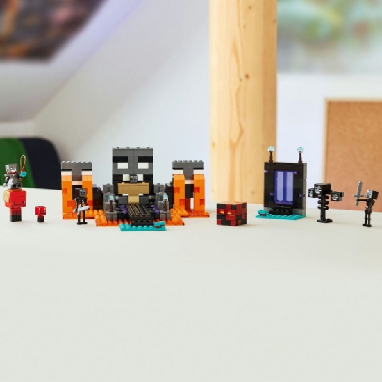 Imagine LEGO MINECRAFT LUPTA CU WITHER 21590