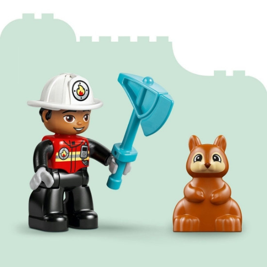 Imagine LEGO DUPLO CAMION DE POMPIERI CU FURTUN SI POMPIER 10473
