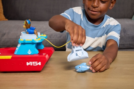 Imagine PATRULA CATELUSILOR SET PATRULA PE MARE FIGURINA SI VEHICUL MARITIM