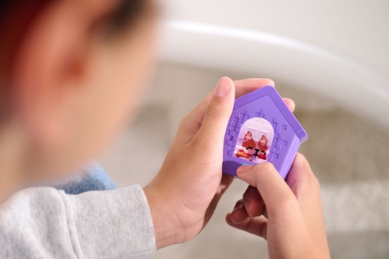 Imagine BITZEE JUCARIE INTERACTIVA CASUTA CATEILOR