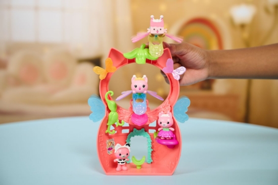 Imagine GABBYS DOLLHOUSE FAIRYLANDIA SET DE JOACA ZANA PISICUTEI CU FIGURINE SI ACCESORII