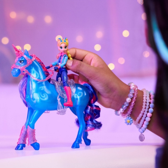 Imagine UNICORN ACADEMY SET ANTRENEAZA SI STRALUCESTE UNICORNUL RIVER SI PAPUSA ISABEL