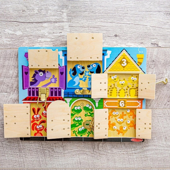 Imagine MELISSA AND DOUG SET DE INVATARE PLACA CU ZAVOARE DIN LEMN
