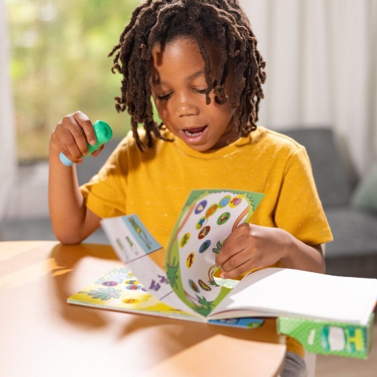 Imagine MELISSA AND DOUG STICKER WOW SET DE JOACA AUTOCOLANTE SI STAMPILA DINOZAUR