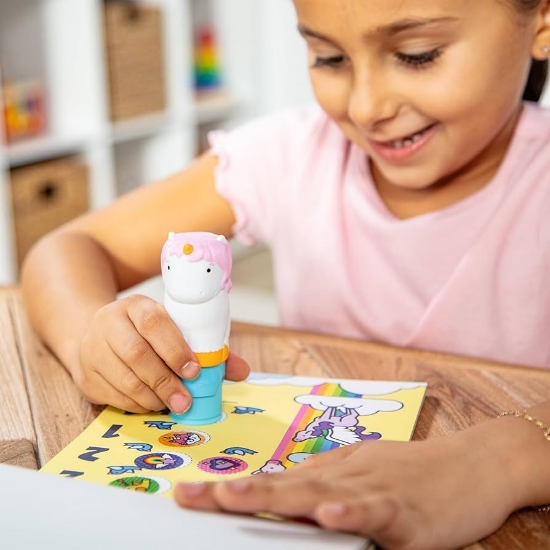 Imagine MELISSA AND DOUG STICKER WOW SET DE JOACA AUTOCOLANTE SI STAMPILA UNICORN