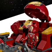 Imagine LEGO MARVEL BATALIE MEMORABILA HULKBUSTER VS HULK 76343