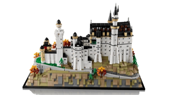 Imagine LEGO ARHITECTURE CASTELUL NEUSCHWANSTEIN 21063 