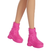 Imagine BARBIE FAMILY AND FRIENDS SET PAPUSA BARBIE MALIBU SI ACCESORII AVENTURI IN AER LIBER