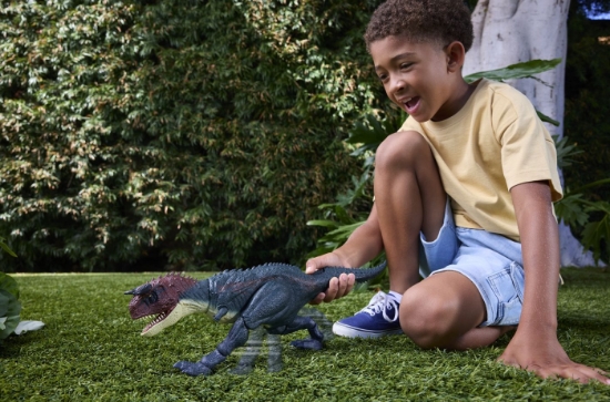 Imagine JURASSIC WORLD SURVIVAL CHARGE AND CHOMP DINOZAUR INTERACTIV CARNOTAURUS