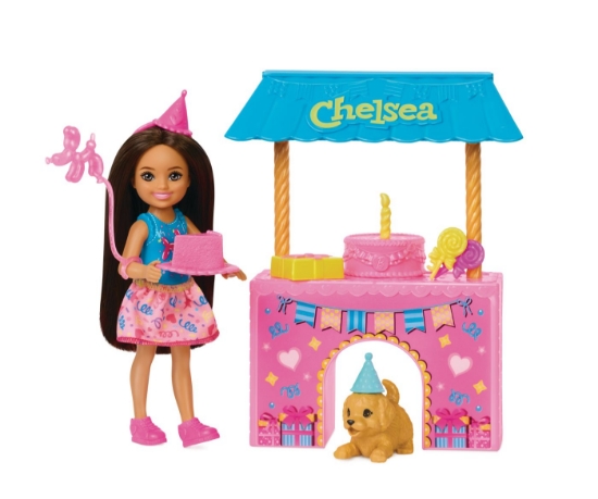 Imagine BARBIE FAMILY AND FRIENDS SET CLUBUL LUI CHELSEA ZI DE NASTERE