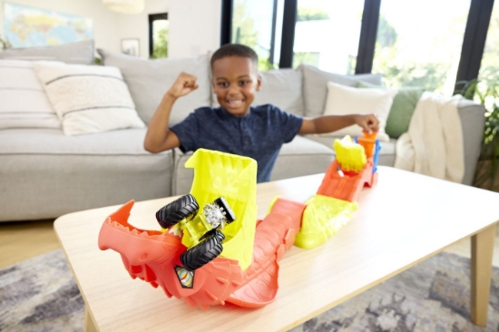 Imagine HOT WHEELS MONSTER TRUCK SET DE JOACA PISTA INVINGE SARPELE URIAS CU MASINUTA BONE SHAKER INCLUSA