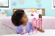 Imagine BARBIE SET DE JOACA PAPUSA BARBIE BRUNETA MULATRA FACE CARIERA PROFESOARA