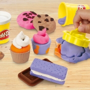 Imagine PLAY DOH SET DE GATIT PRAJITURI