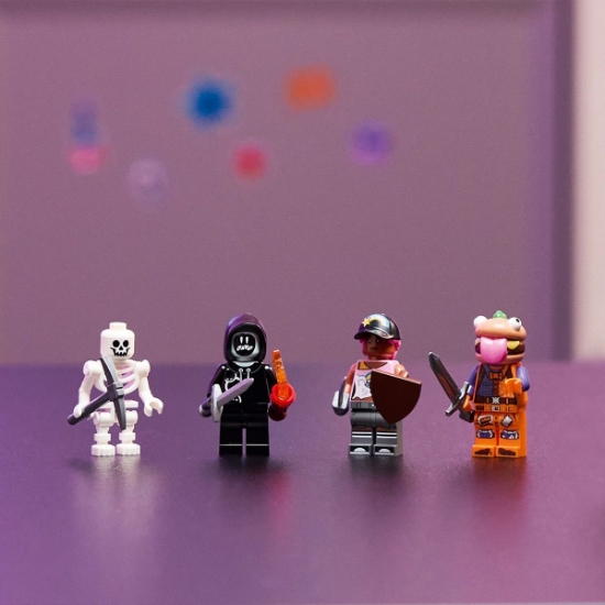 Imagine LEGO FORTNITE RESTAURANTUL DURRR BURGER 77076
