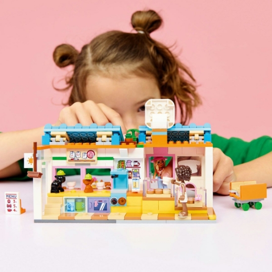 Imagine LEGO FIRENDS BRUTARIE CU BUNATATI PENTRU CAINI 42677