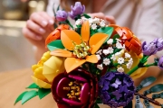 Imagine LEGO BOTANICALS  ARANJAMENT FLORAL 10345