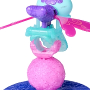 Imagine GABBYS DOLLHOUSE FAIRYLANDIA INEL DE ZANA CU FIGURINA MERCAT