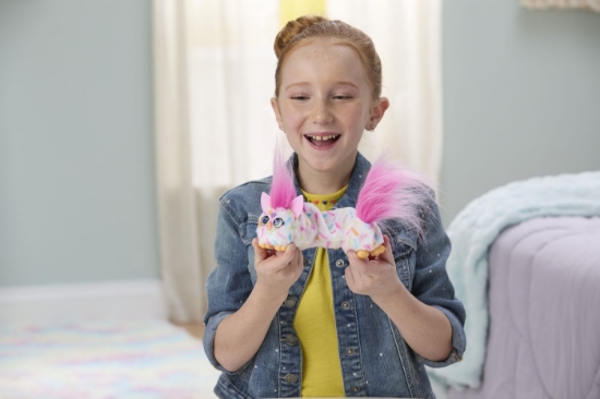 Imagine FURBY DJ FURBLETS JUCARIE INTERACTIVA BERRY