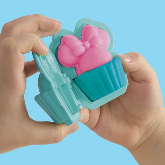 Imagine PLAY DOH DISNEY JR CLUBUL LUI MICKEY MOUSE SET BRUTARIE MINNIE MOUSE