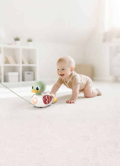 Imagine JUCARIE INTERACTIVA DE TRAS FAMILIA DE RATUSTE 