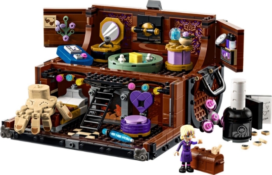 Imagine LEGO WEDNESDAY APARTAMENTUL LUI MANA 76785