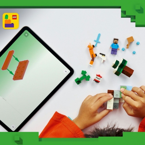 Imagine LEGO MINECRAFT AVENTURA DIN TAIGA A LUI STEVE 21583