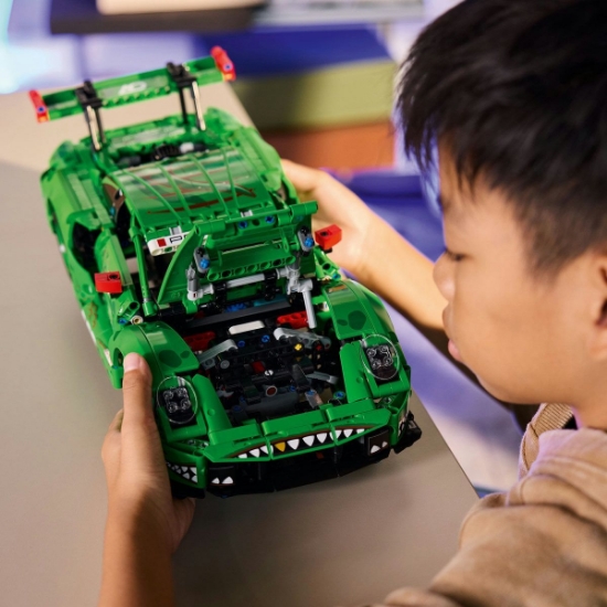 Imagine LEGO TECHNIC MASINA PORSCHE 911 GT3 R REXY AO RACING 42224