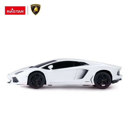 Imagine MASINA CU TELECOMANDA LAMBORGHINI AVENTADOR ALB CU SCARA 1 LA 24