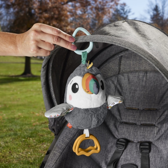 Imagine Fisher Price Jucărie Tucan de pluș – aventură tropicală pentru bebeluși zâmbitori!