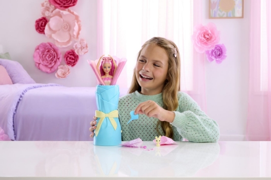 Imagine BARBIE PETAL POP SET PAPUSA BARBIE LALEA ROZ SI ACCESORII
