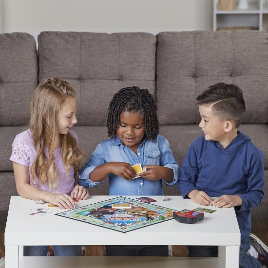 Imagine MONOPOLY JUNIOR BANCA ELECTRONICA LIMBA ROMANA