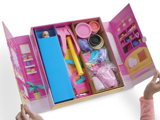 Imagine PLAY DOH BARBIE SET PLASTELINA PREZENTARE DE MODA A DESIGNERILOR