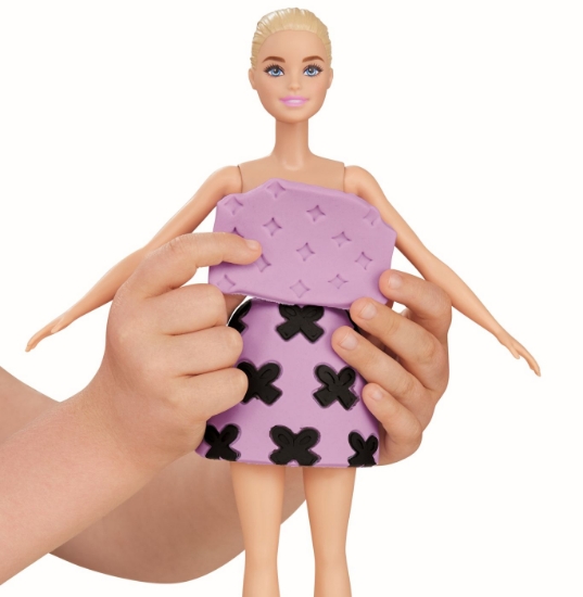 Imagine PLAY DOH BARBIE SET PLASTELINA PREZENTARE DE MODA A DESIGNERILOR