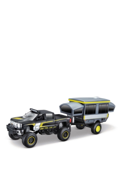 Imagine MAISTO MASINUTA METALICA 4X4 REBELS RUGGED ADVENTURES CU REMORCA NEGRU 