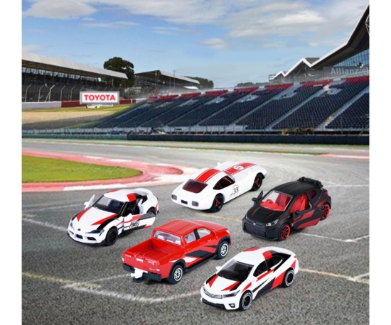 Imagine MAJORETTE SET 5 MASINUTE METALICE TOYOTA RACING SCARA 1 LA 64
