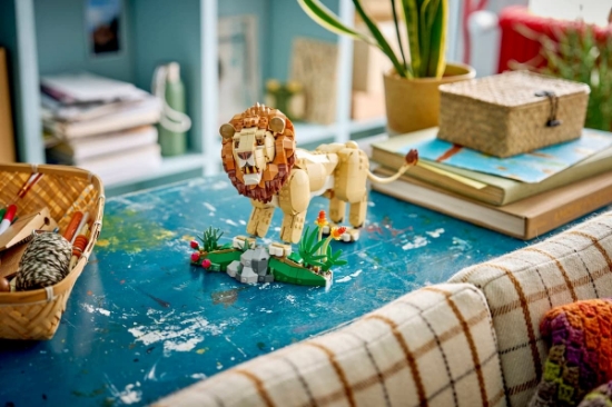 Imagine LEGO CREATOR ANIMALE SALBATICE LEU MAIESTUOS 31386