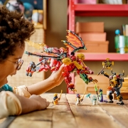 Imagine LEGO NINJAGO ROBOTUL DRAGON TRANSFORMATOR AL LUI WYLDFYRE 71868