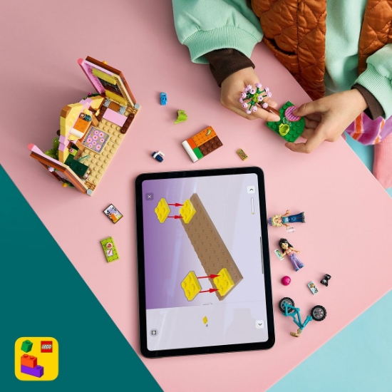 Imagine LEGO FRIENDS GLAMPING LA CABANA 42682