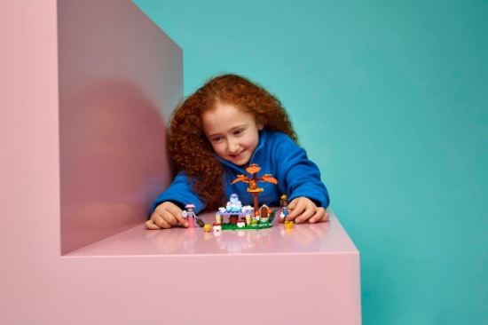 Imagine LEGO FRIENDS PETRECERE CU CEAI IN PADURE 42690