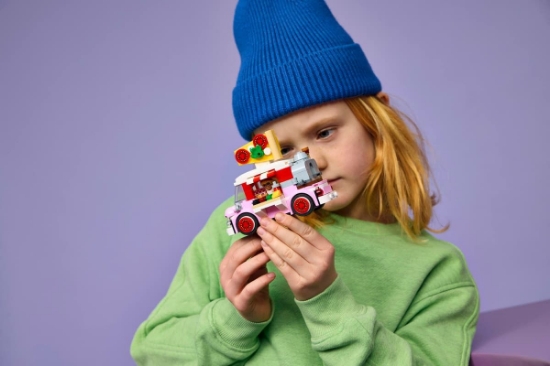 Imagine LEGO FRIENDS FURGONETA DE PIZZA 42694