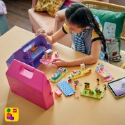 Imagine LEGO FRIENDS VALIZA CASUTA DE PAPUSI CREATIVA 42697