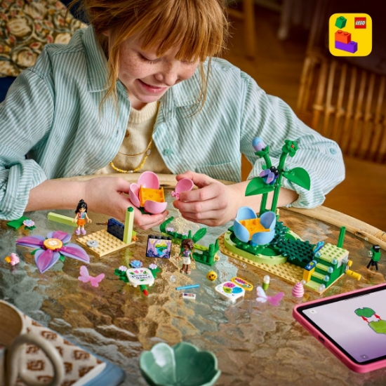 Imagine LEGO FRIENDS FLOARE ROTITOARE SI CEASCA PENTRU ZANE 42702