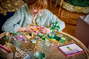 Imagine LEGO FRIENDS FLOARE ROTITOARE SI CEASCA PENTRU ZANE 42702