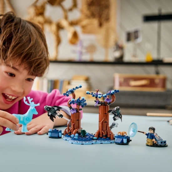 Imagine LEGO HARRY POTTER PADUREA INTERZISA EXPECTO PATRONUM 76475