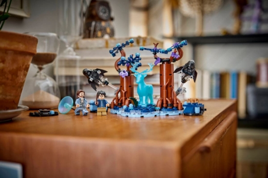 Imagine LEGO HARRY POTTER PADUREA INTERZISA EXPECTO PATRONUM 76475