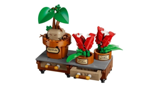 Imagine LEGO HARRY POTTER PLANTE PENTRU ORA DE IERBOLOGIE DE LA HOGWARTS 76474